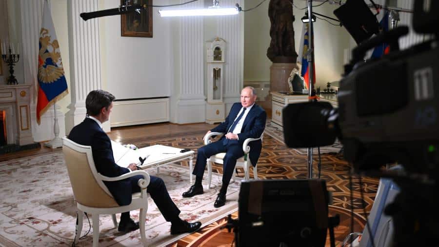Путин: Своју судбину сам подредио јачању Русије, учинићу све да такав буде и онај ко ће доћи после мене Путин: Своју судбину сам подредио јачању Русије, учинићу све да такав буде и онај ко ће доћи после мене