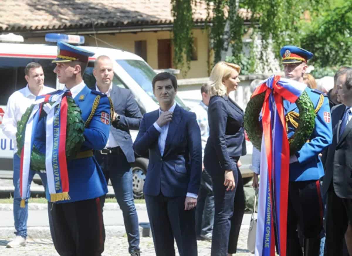 Србијом и данас владају комуно-усташе и њихови наследници, славе у сред Београда Титов дан борца Србијом и данас владају комуно-усташе и њихови наследници, славе у сред Београда Титов дан борца
