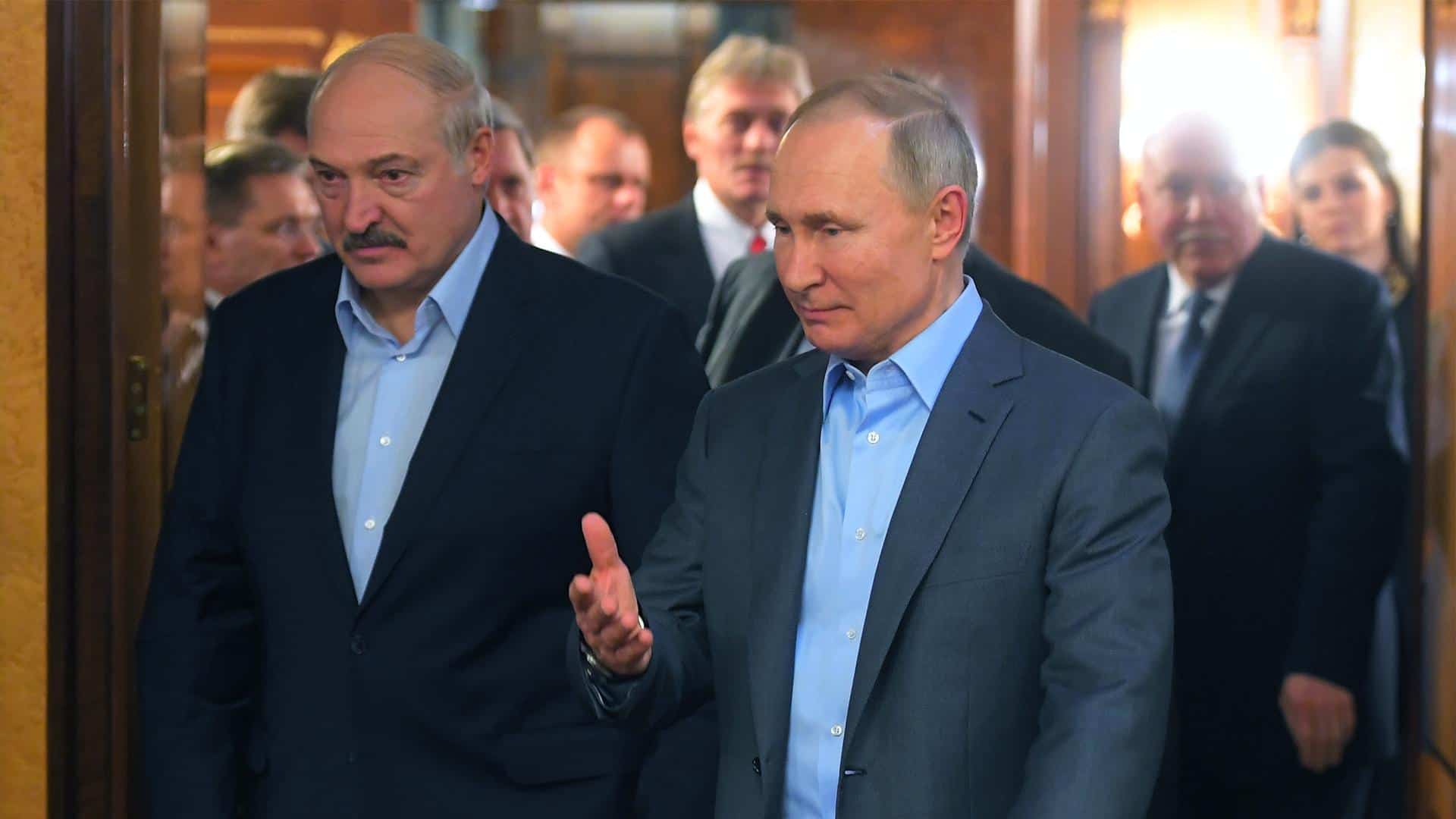 Путин и Лукашенко одобрили формирање руско-белоруске регионалне војне групације Путин и Лукашенко одобрили формирање руско-белоруске регионалне војне групације