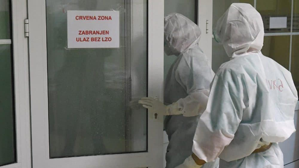 Прокупље: Два лекара који су преминули од коронавируса били су вакцинисани са две дозе вакцине Прокупље: Два лекара који су преминули од коронавируса били су вакцинисани са две дозе вакцине
