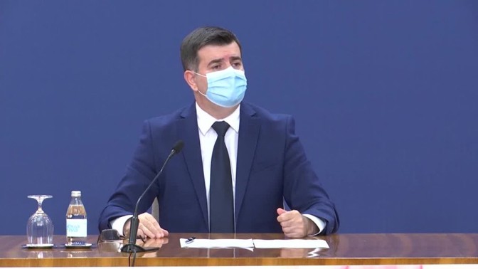 Ђерлек: Извесно је да ће Кризни штаб увести две нове мере Ђерлек: Извесно је да ће Кризни штаб увести две нове мере