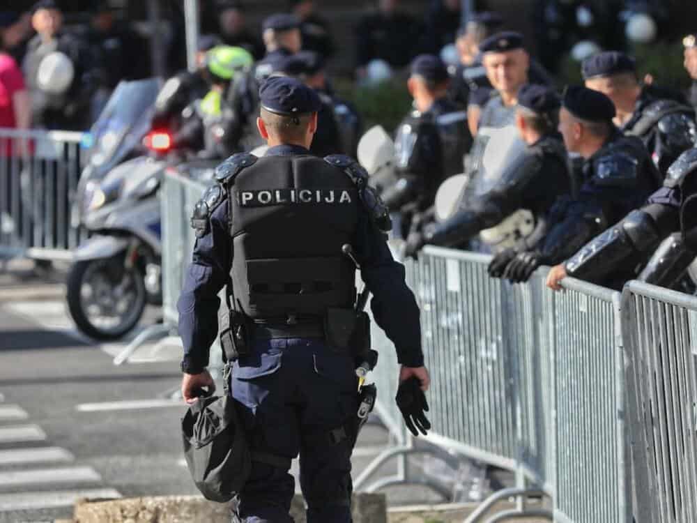 Еуропарјд шетња иде Светогорском и Косовском улицом, већи део центра блокиран Еуропарјд шетња иде Светогорском и Косовском улицом, већи део центра блокиран