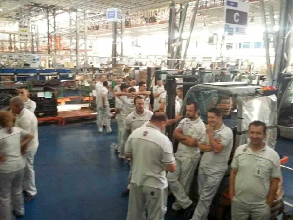 Сумрак страних инвестиција у Србији Сумрак страних инвестиција у Србији