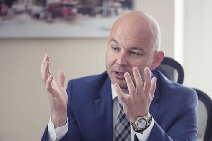 У „Пандориним папирима“ тајни рачун Игора Исаиловића, адвоката Синише Малог У „Пандориним папирима“ тајни рачун Игора Исаиловића, адвоката Синише Малог