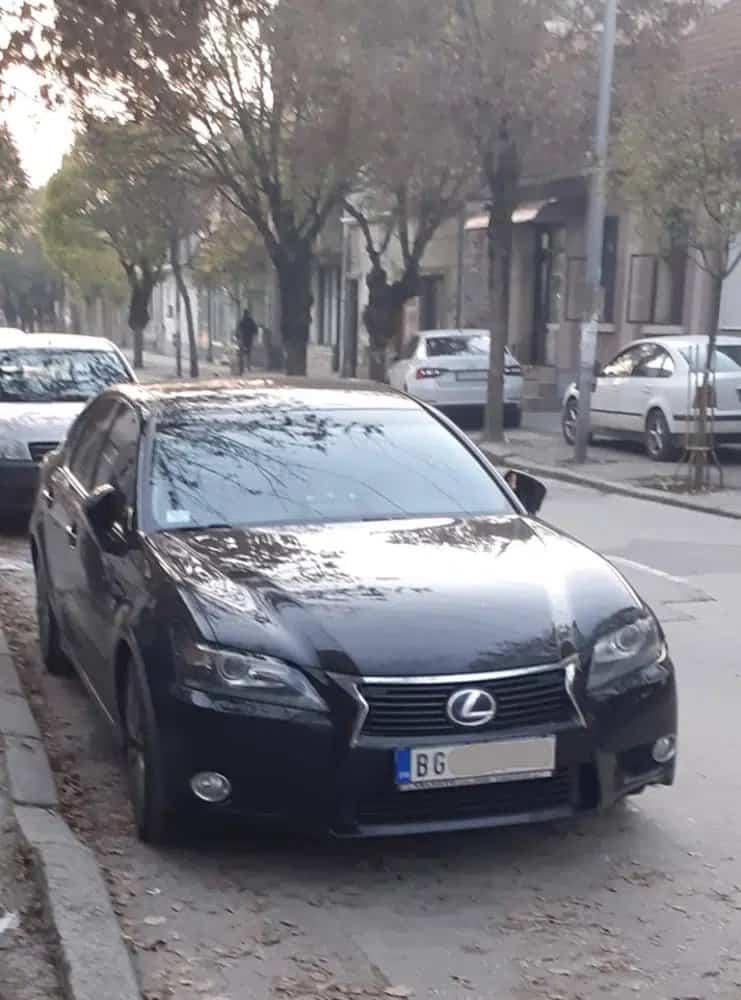 Бахаћење Данила Вучића о трошку грађана Србије (фото) Бахаћење Данила Вучића о трошку грађана Србије (фото)