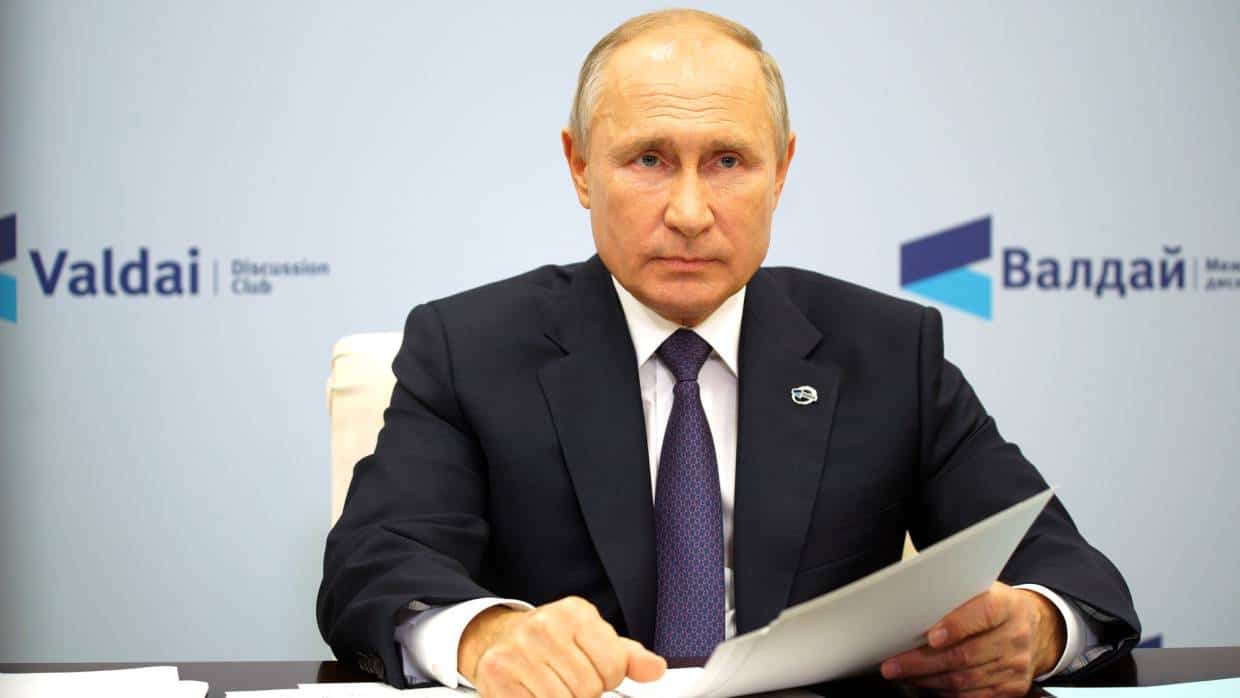 ПУТИН: Украјина је Лењинова бољшевичка творевина, комунисти је отцепили од Русије ПУТИН: Украјина је Лењинова бољшевичка творевина, комунисти је отцепили од Русије