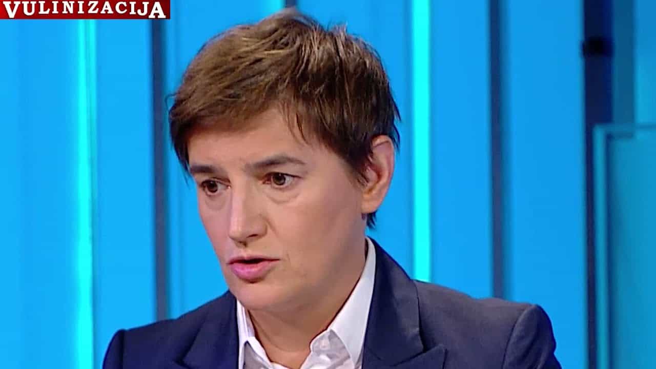 ШТА ЈЕ БРЕ ОВО!? Брнабићка се опет покварила (видео) ШТА ЈЕ БРЕ ОВО!? Брнабићка се опет покварила (видео)