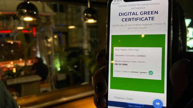 Зоран Бекић: Кризни штаб ће разматрати продужетак времена важења ковид пропусница Зоран Бекић: Кризни штаб ће разматрати продужетак времена важења ковид пропусница