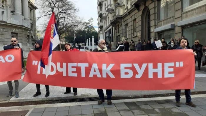 АДВОКАТИ: Сви грађани Србије су дужни да пруже отпор геноцидним Законима! (видео) АДВОКАТИ: Сви грађани Србије су дужни да пруже отпор геноцидним Законима! (видео)