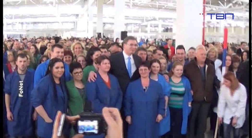 Вучић пустио раднике Геокса да помру од глади и сиромаштва, НЕ ЗАНИМА ГА! Вучић пустио раднике Геокса да помру од глади и сиромаштва, НЕ ЗАНИМА ГА!