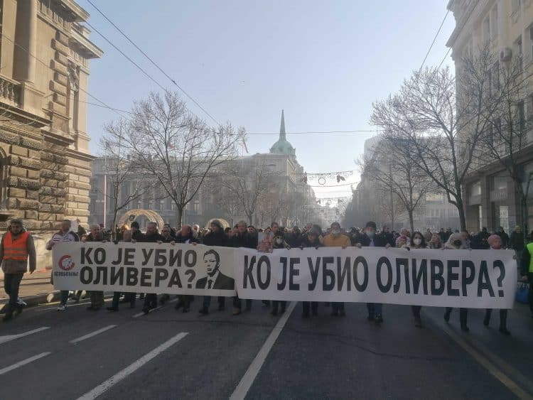 У Скај порукама кавачког клана крије се убица Оливера Ивановића: Помињу БИА, полицију У Скај порукама кавачког клана крије се убица Оливера Ивановића: Помињу БИА, полицију