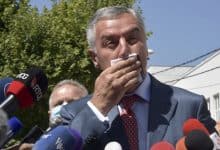 Овај још није стигао у Гуантанамо Беј?! Овај још није стигао у Гуантанамо Беј?!