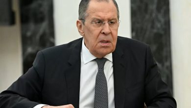 Лавров обавестио Париз: Кијев одбија да поштује Минске споразуме и наставља оружане провокације Лавров обавестио Париз: Кијев одбија да поштује Минске споразуме и наставља оружане провокације