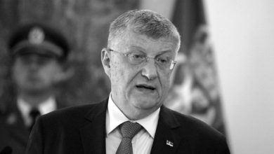 Оливер Антић извршио самоубиство због пријаве за обљубу малолетне ћерке? Оливер Антић извршио самоубиство због пријаве за обљубу малолетне ћерке?