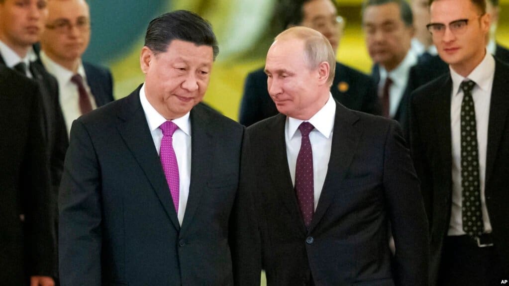 Путин и Си разговарали скоро три сата, потписан пакет споразума (видео)