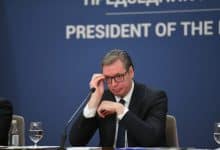 Ало "паметни", јел си се усро? Не брини, усраћеш се... Ало "паметни", јел си се усро? Не брини, усраћеш се...