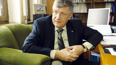 Оливер Антић је последњи у низу упокојених неподобних сведока злочина Александра Вучића Оливер Антић је последњи у низу упокојених неподобних сведока злочина Александра Вучића
