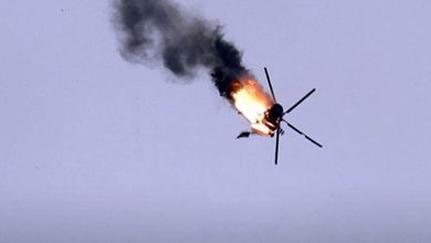 Руси оборили хеликоптер Ми-8 који је Кијев послао да евакуише његове `команданте` из Мариупоља Руси оборили хеликоптер Ми-8 који је Кијев послао да евакуише његове `команданте` из Мариупоља