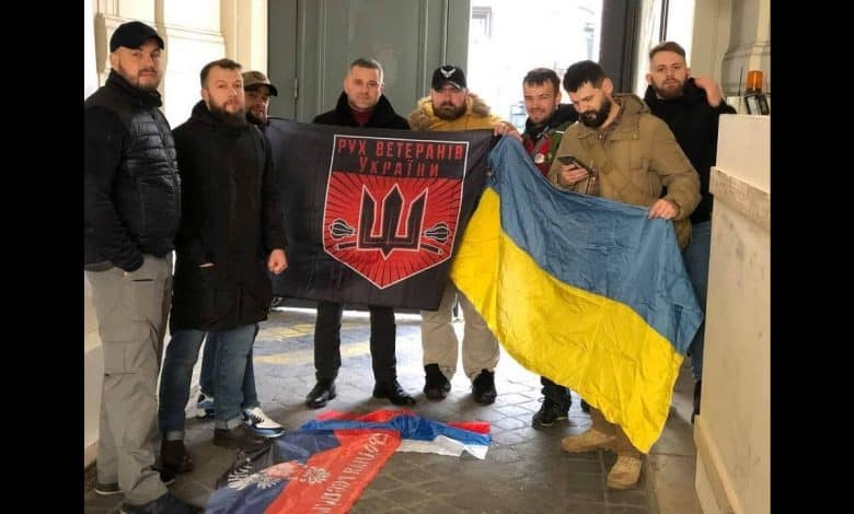 Александар Вучић и СНС ставили су Србију на страну украјинских нациста Александар Вучић и СНС ставили су Србију на страну украјинских нациста
