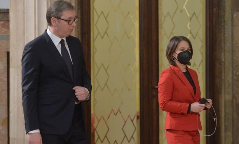 Немачка ионако ускоро постаје руска провинција така да нас ваша понуда НЕ ЗАНИМА!
