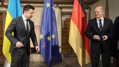 Немци у фебруару нудили Зеленском неутралност Украјине, он одбио! Немци у фебруару нудили Зеленском неутралност Украјине, он одбио!