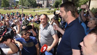 Завршен протест Фијатових радника, у понедељак долазе у Београд на разговоре Завршен протест Фијатових радника, у понедељак долазе у Београд на разговоре