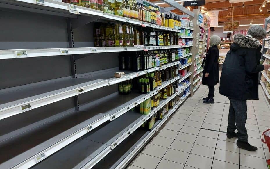Француска почиње да дели бонове за храну због “економско-енергетске кризе” Француска почиње да дели бонове за храну због “економско-енергетске кризе”