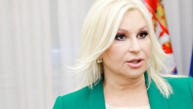 Уклоните овог ЗЛОТВОРА што даље од ЕПС-а и енергетике док не сјебе све туто комплетно! Уклоните овог ЗЛОТВОРА што даље од ЕПС-а и енергетике док не сјебе све туто комплетно!