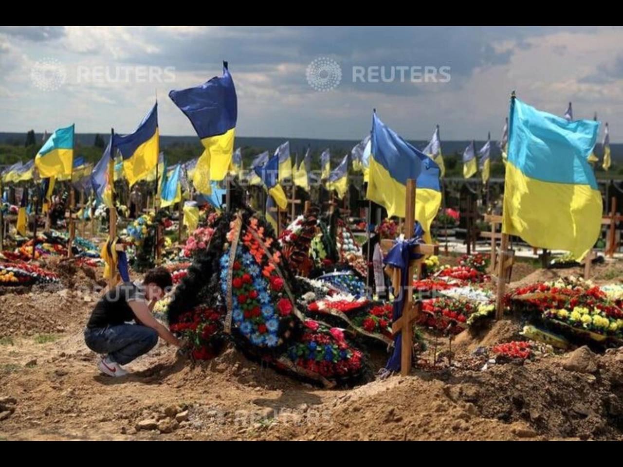 Украјина у досадашњим борбама имала 70-80 хиљада погинулих Украјина у досадашњим борбама имала 70-80 хиљада погинулих