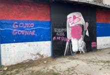 САТАНИСТИ УНИШТИЛИ МУРАЛ Патријарха Павла у центру Београда (фото) САТАНИСТИ УНИШТИЛИ МУРАЛ Патријарха Павла у центру Београда (фото)