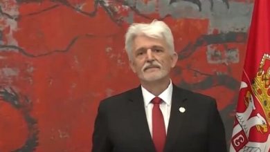 Помени Приштину још једанпут и вратићеш се у Кијев брже него што си дошао из њега! Помени Приштину још једанпут и вратићеш се у Кијев брже него што си дошао из њега!