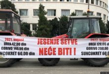 Пољопривредници бесни после одговора Владе и поручују: Стижу нове блокаде (видео) Пољопривредници бесни после одговора Владе и поручују: Стижу нове блокаде (видео)