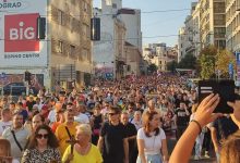 Десетине хиљада Срба невидљиви за режимске и окупационе медије! (видео) Десетине хиљада Срба невидљиви за режимске и окупационе медије! (видео)