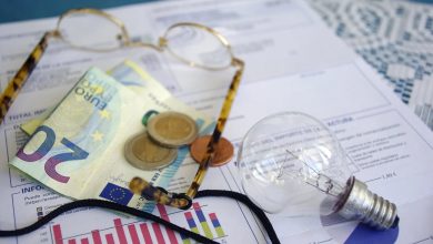 Цена струје у Европи први пут прешла 600 евра по мегават-сату Цена струје у Европи први пут прешла 600 евра по мегават-сату