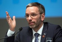Херберт Кикл затражио одржавање референдума у Аустрији о санкцијама против Русије Херберт Кикл затражио одржавање референдума у Аустрији о санкцијама против Русије
