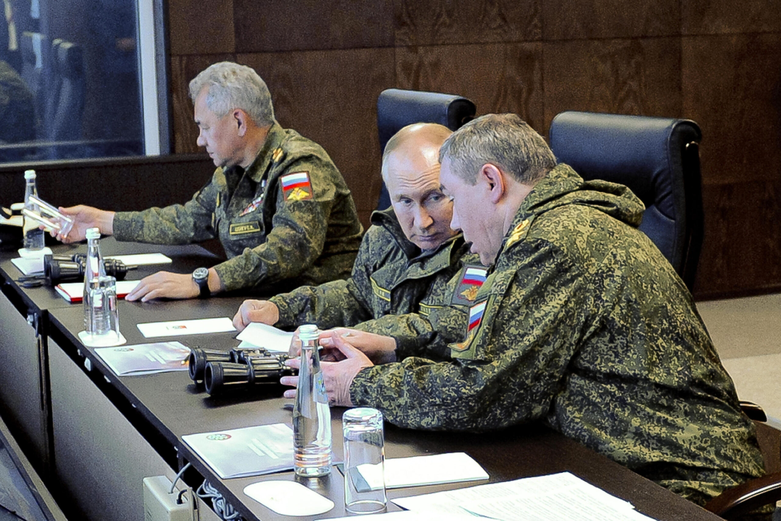 Русија на раскршћу, овако се не води рат