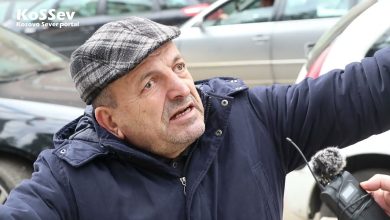 "Ово нам је поклон нашег председника и представника велеиздајника" (видео) "Ово нам је поклон нашег председника и представника велеиздајника" (видео)