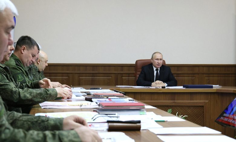 Путин цео 16. децембар посветио саветовању са командантима специјалне операције Путин цео 16. децембар посветио саветовању са командантима специјалне операције