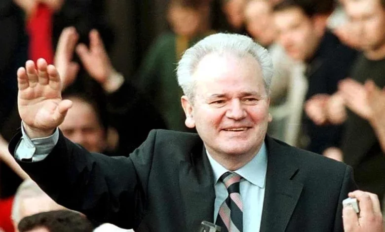 1992. на првим вишестраначким изборима у СРЈ, за председника Србије изабран Слободан Милошевић 1992. на првим вишестраначким изборима у СРЈ, за председника Србије изабран Слободан Милошевић