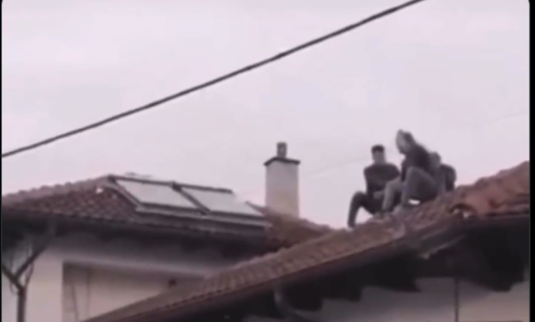 Вапаји Срба са КиМ које је НИШТАК оставио на немилост шиптарима (видео) Вапаји Срба са КиМ које је НИШТАК оставио на немилост шиптарима (видео)
