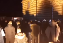 Петковића у Зубином Потоку на Бадње вече народ дочекао речима: УА ПИ*КО ИЗДАЈНИЧКА!!! (видео) Петковића у Зубином Потоку на Бадње вече народ дочекао речима: УА ПИ*КО ИЗДАЈНИЧКА!!! (видео)