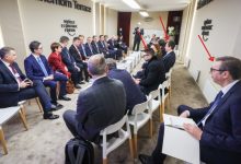 О каквом ти миру причаш ИДИОТЕ РАСПАЛИ, народ нам тероришу деценијама?! О каквом ти миру причаш ИДИОТЕ РАСПАЛИ, народ нам тероришу деценијама?!