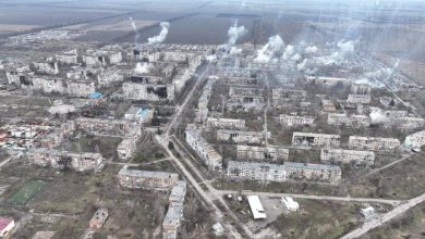 Руси пробили украјинску одбрану и ушли у важан град Угљедар Руси пробили украјинску одбрану и ушли у важан град Угљедар