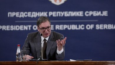 Балони неистина?! Ти више и не знаш шта трабуњаш будалетино издајничка! Балони неистина?! Ти више и не знаш шта трабуњаш будалетино издајничка!