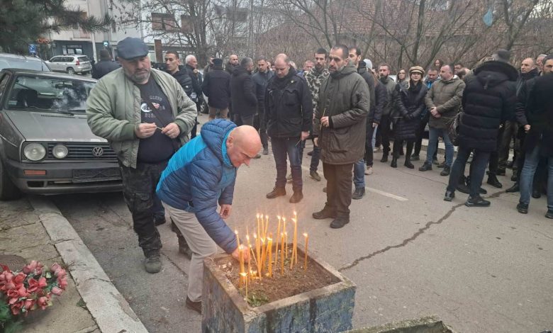Петогодишњи помен Оливеру Ивановићу, налагодавци и убице и даље на слободи! (видео) Петогодишњи помен Оливеру Ивановићу, налагодавци и убице и даље на слободи! (видео)