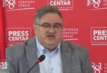 Вукадиновић: Прође ли ова капитулација, биће то догађај без преседана у српској историји Вукадиновић: Прође ли ова капитулација, биће то догађај без преседана у српској историји