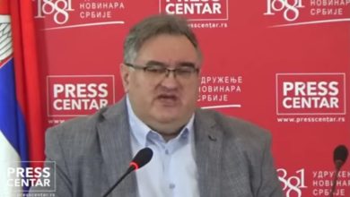 Вукадиновић: Прође ли ова капитулација, биће то догађај без преседана у српској историји Вукадиновић: Прође ли ова капитулација, биће то догађај без преседана у српској историји