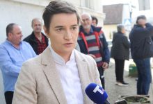 Комуно-усташки испрдак да продаје идиотску пропаганду лијепој вашој! Комуно-усташки испрдак да продаје идиотску пропаганду лијепој вашој!