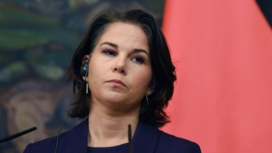 Џаба лова на шминку и стајлере Бербокова кад је бундева празна