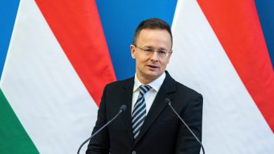 Петер Сијарто: Мађарска неће подржати десети пакет ЕУ санкција Русији Петер Сијарто: Мађарска неће подржати десети пакет ЕУ санкција Русији